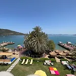 Toka & Club Hotel