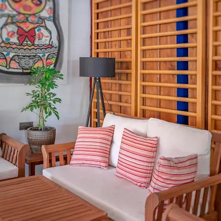 Toka & Club בודרום