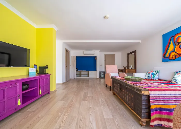 Toka & Club 3* بودروم