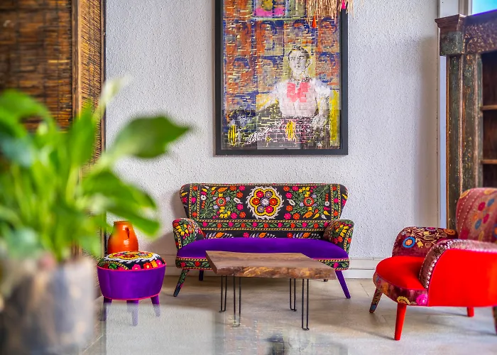 فندق Toka & Club