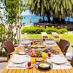 Toka & Club Hotel
