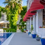 Hotel Toka & Club