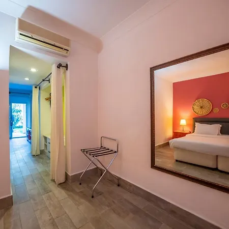 Hotel Toka & Club